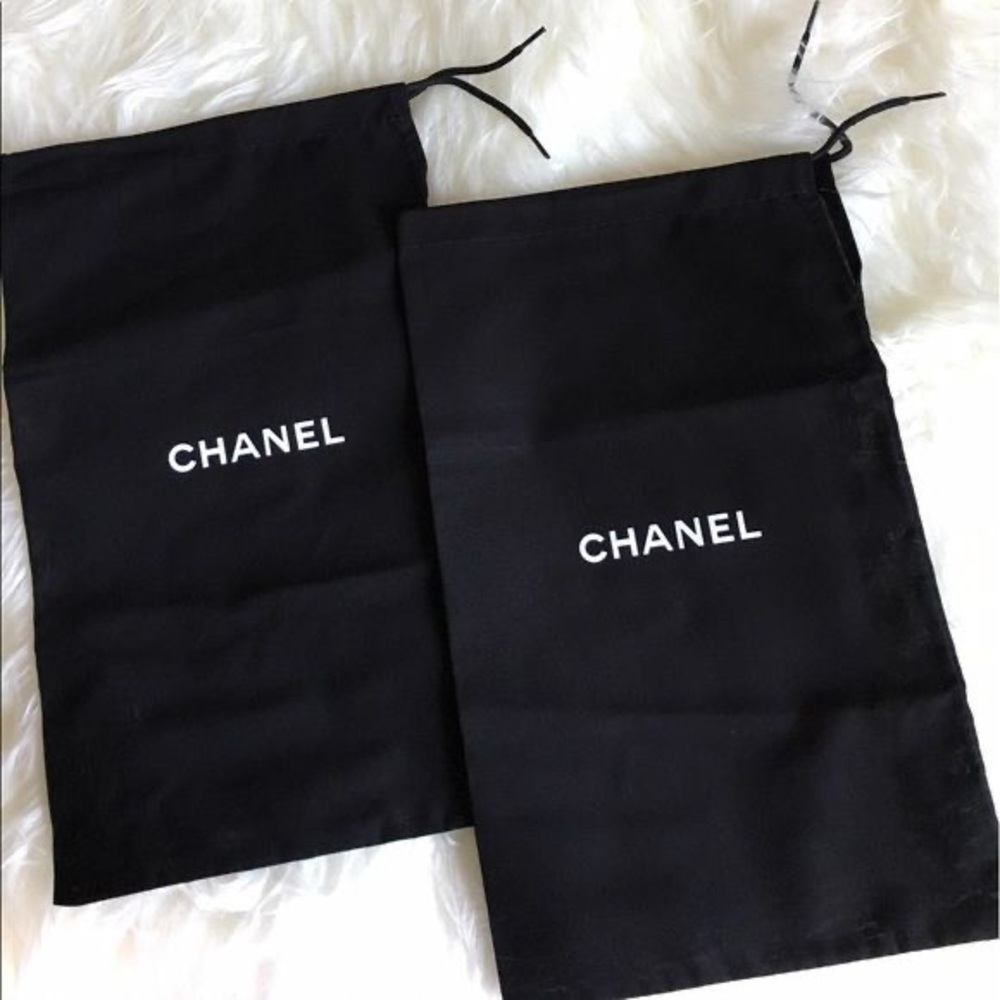 Chanel dust bag for shoes
